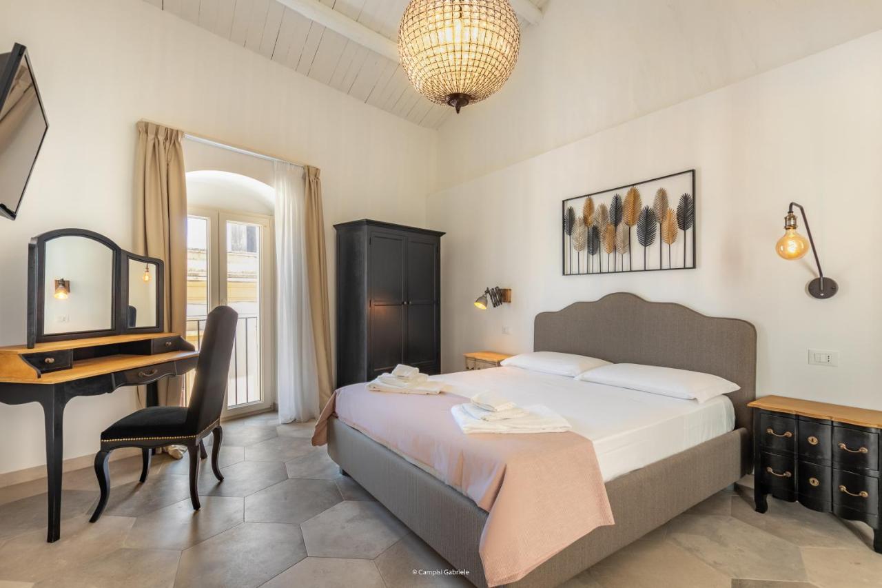Alma Suite Noto Exterior photo