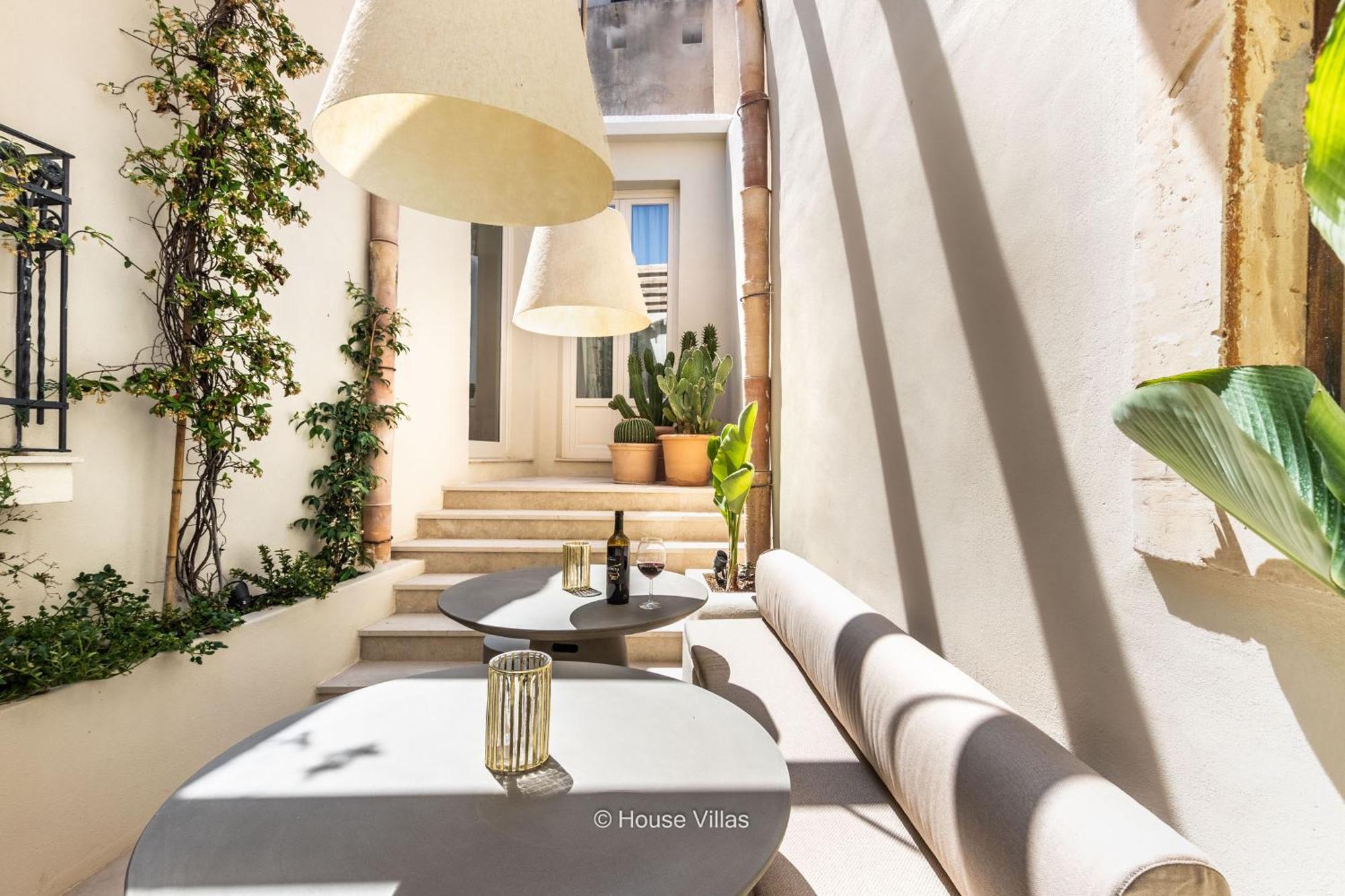 Alma Suite Noto Exterior photo