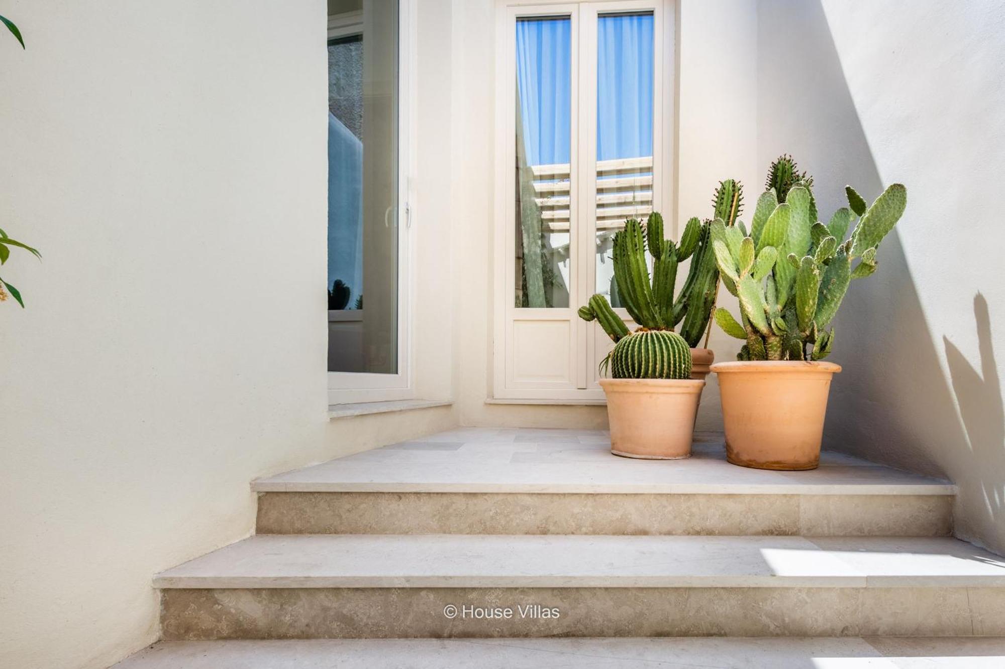 Alma Suite Noto Exterior photo