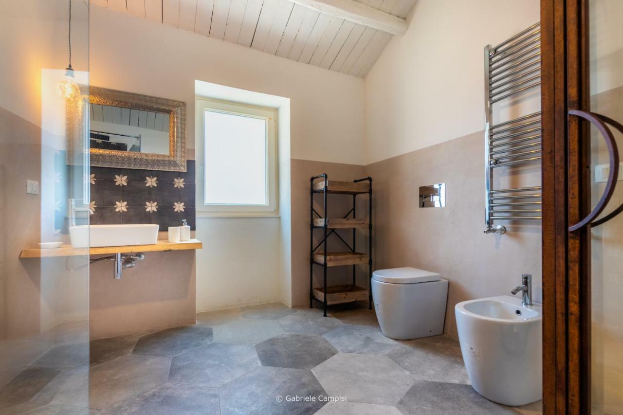 Alma Suite Noto Exterior photo